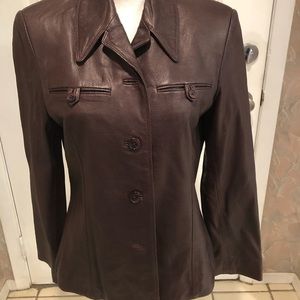 Vintage Tahari dark Boudreaux colored embossed leather jacket